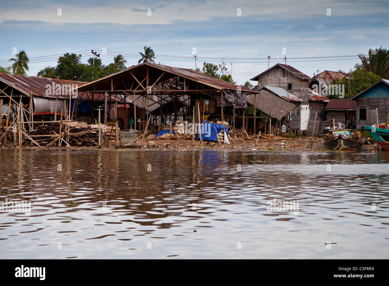 Le rive dei fiumi in Banjarmasin in Indonesia Foto Stock