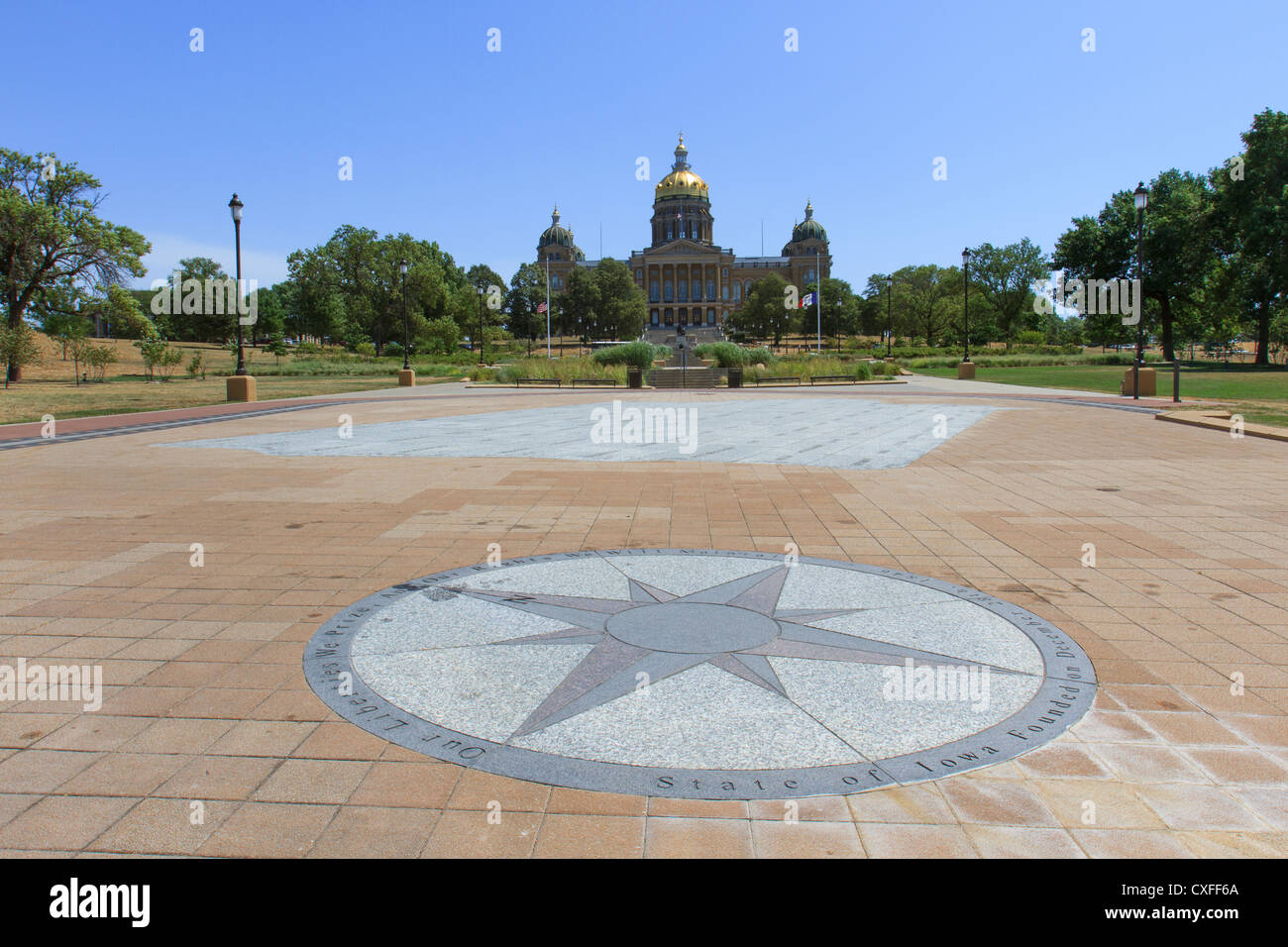 Medaglione di pietra in entrata alla Iowa State Capitol Building o statehouse in Des Moines Foto Stock