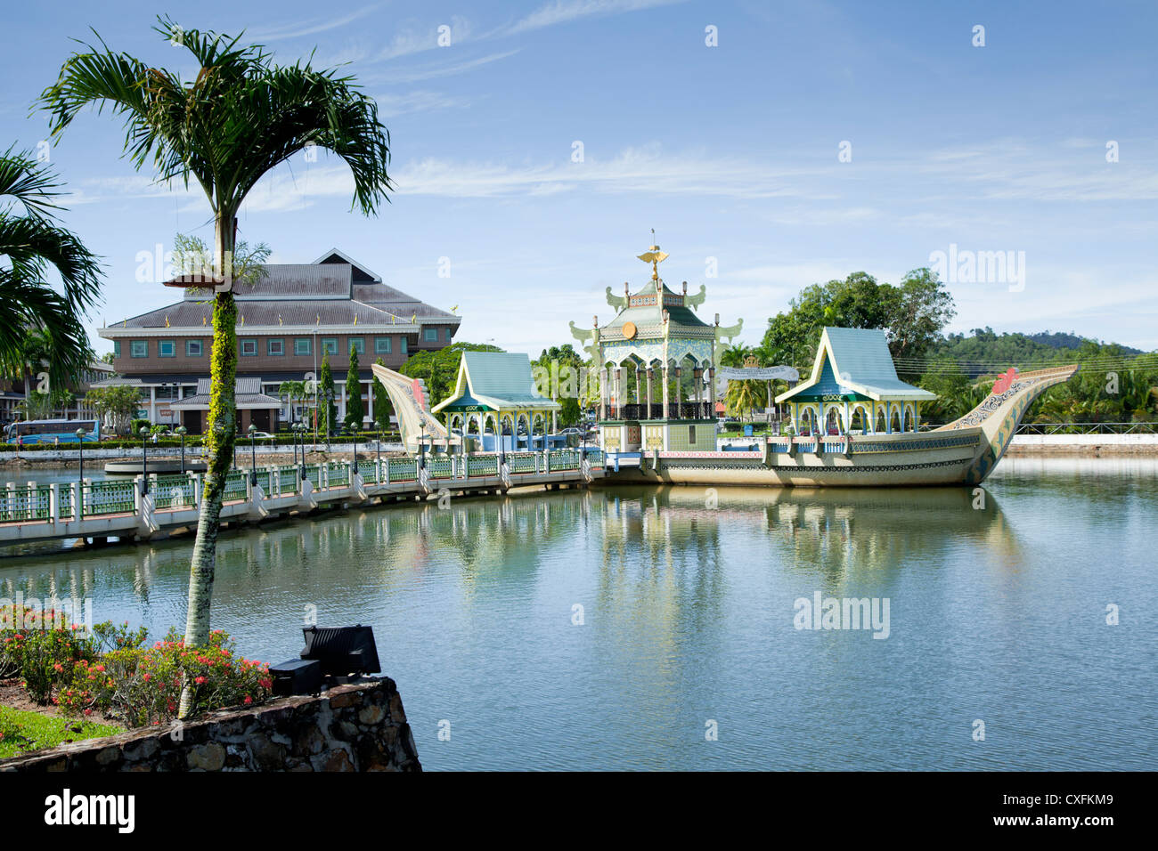 Il cerimoniale Barge al sultano Omar Ali Saifuddin Moschea, Bandar Seri Begawan, Brunei Foto Stock