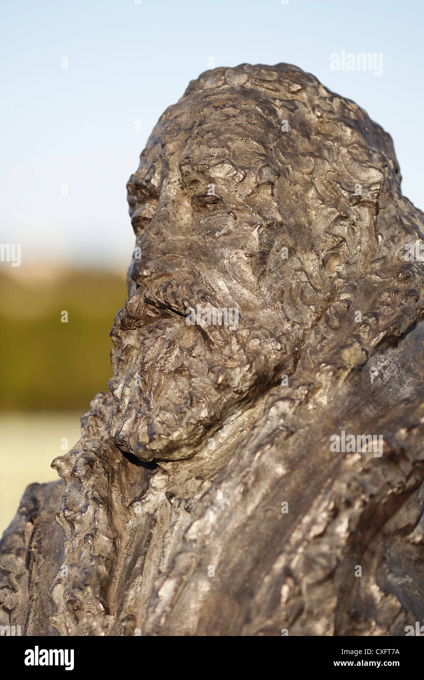 Busto di Marco Polo (1254-1324), Pont Boieldieu, Rouen, Francia Foto Stock