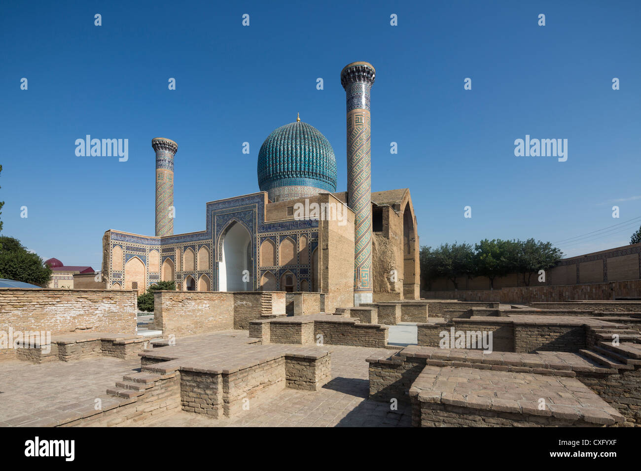 Facciata, tomba di Tamerlano, Samarcanda, Uzbekistan Foto Stock