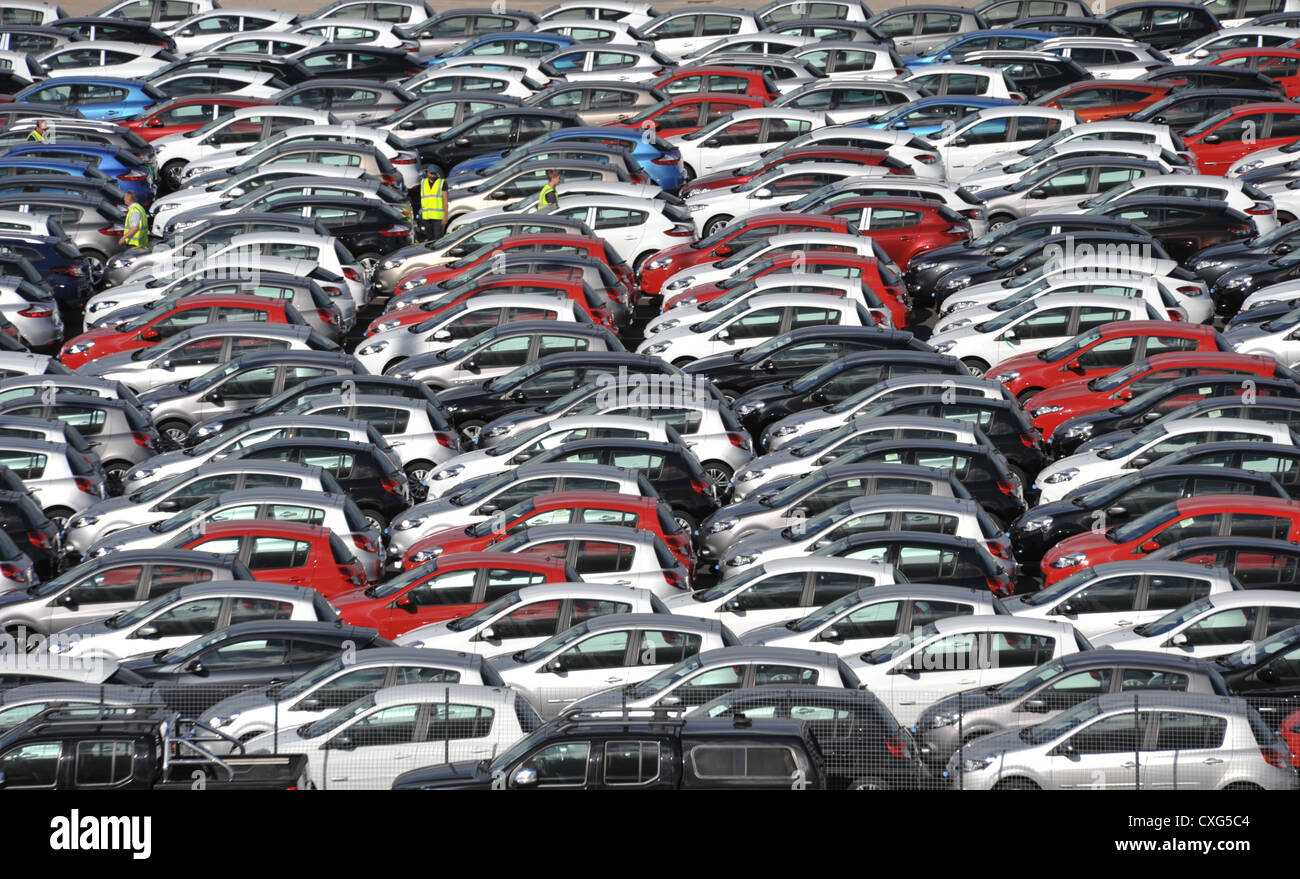 Nuovo su vetture del Porto a Southampton Inghilterra Foto Stock