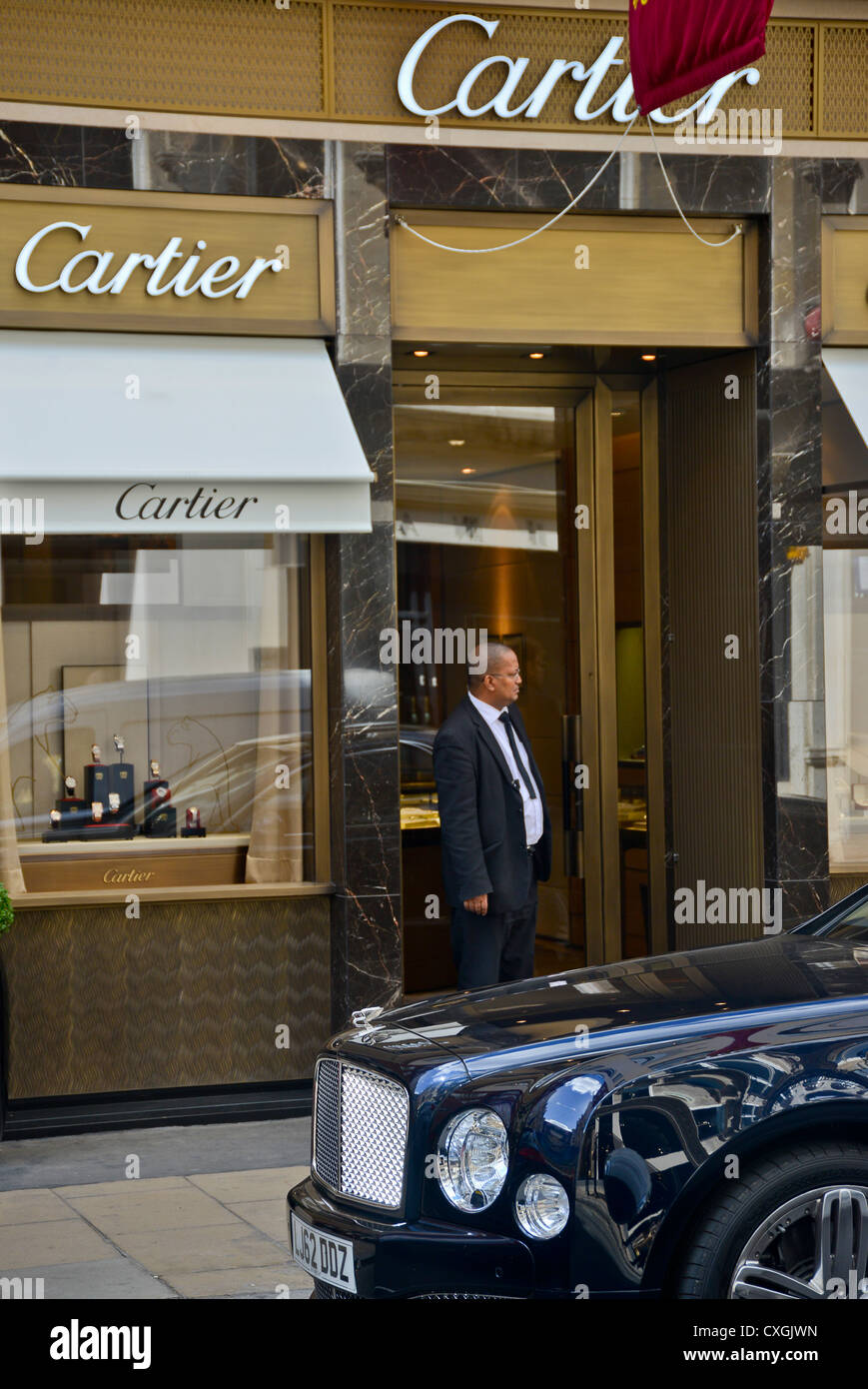 Bentley al di fuori di Cartier in Bond Street, Londra. Foto Stock