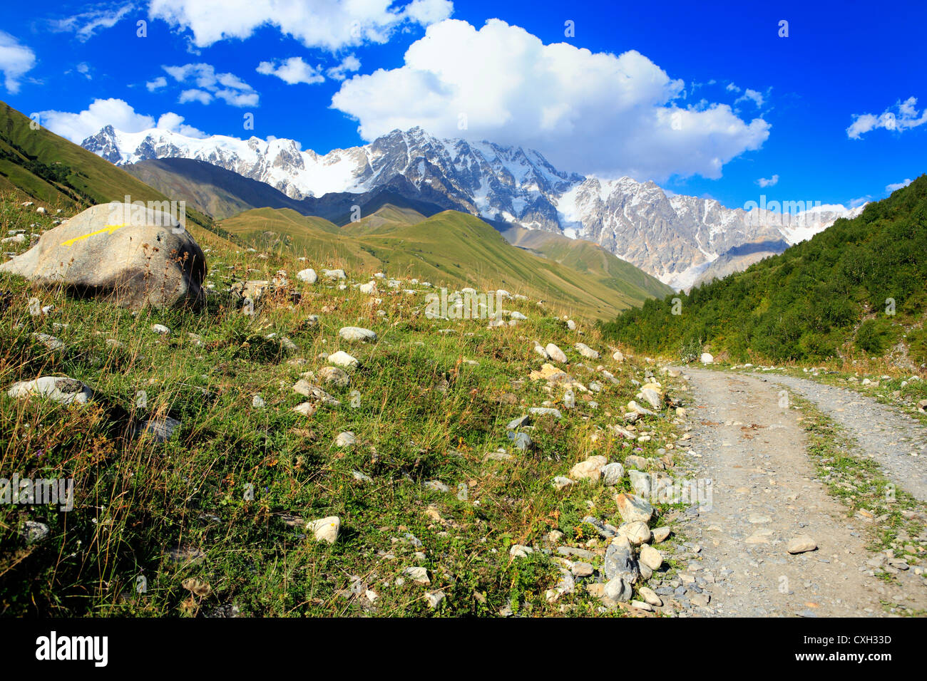 Paesaggio di montagna, Ushghuli comunità Svanetia superiore, Georgia Foto Stock