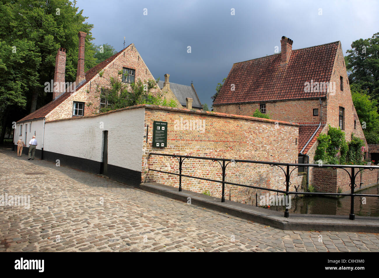 Street nella città vecchia di Bruges, Belgio Foto Stock