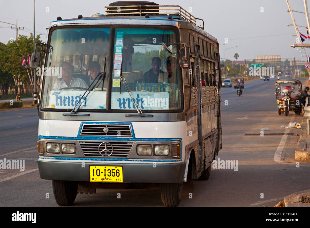 Bus pubblico, Udon Thani, Isaan, Thailandia Foto Stock