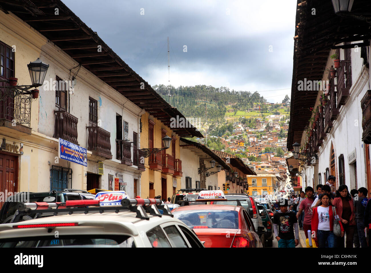 Street nella città vecchia, Cajamarca, Perù Foto Stock