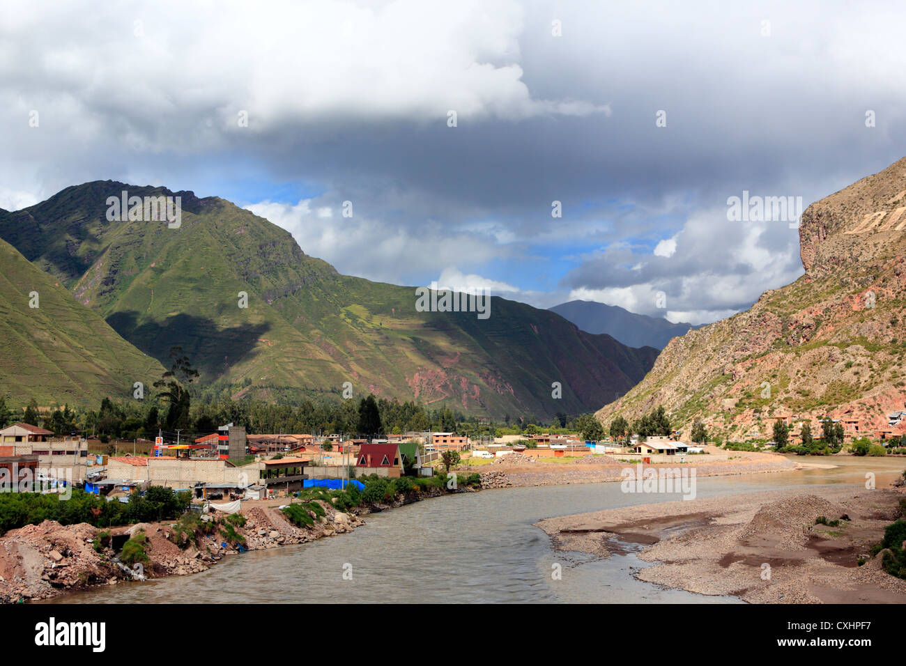 Città di Urubamba, Valle Sacra, Cuzco, Perù Foto Stock