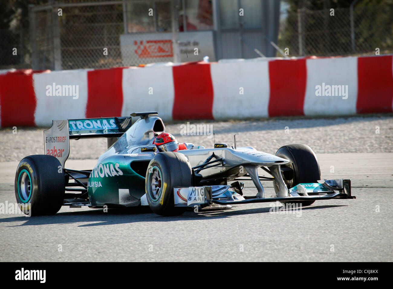 Michael Schumacher al volante di una Mercedes Brawn auto di Formula Uno nel 2011 Foto Stock