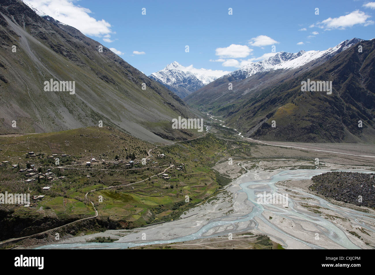 Fiume bhaga, manali-leh autostrada, lahaul e spiti, Himachal Pradesh, India Foto Stock