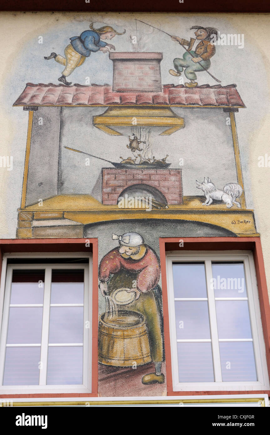 La pittura di Max e Moritz rubare un pollo arrosto, Coblenza, Germania. Foto Stock