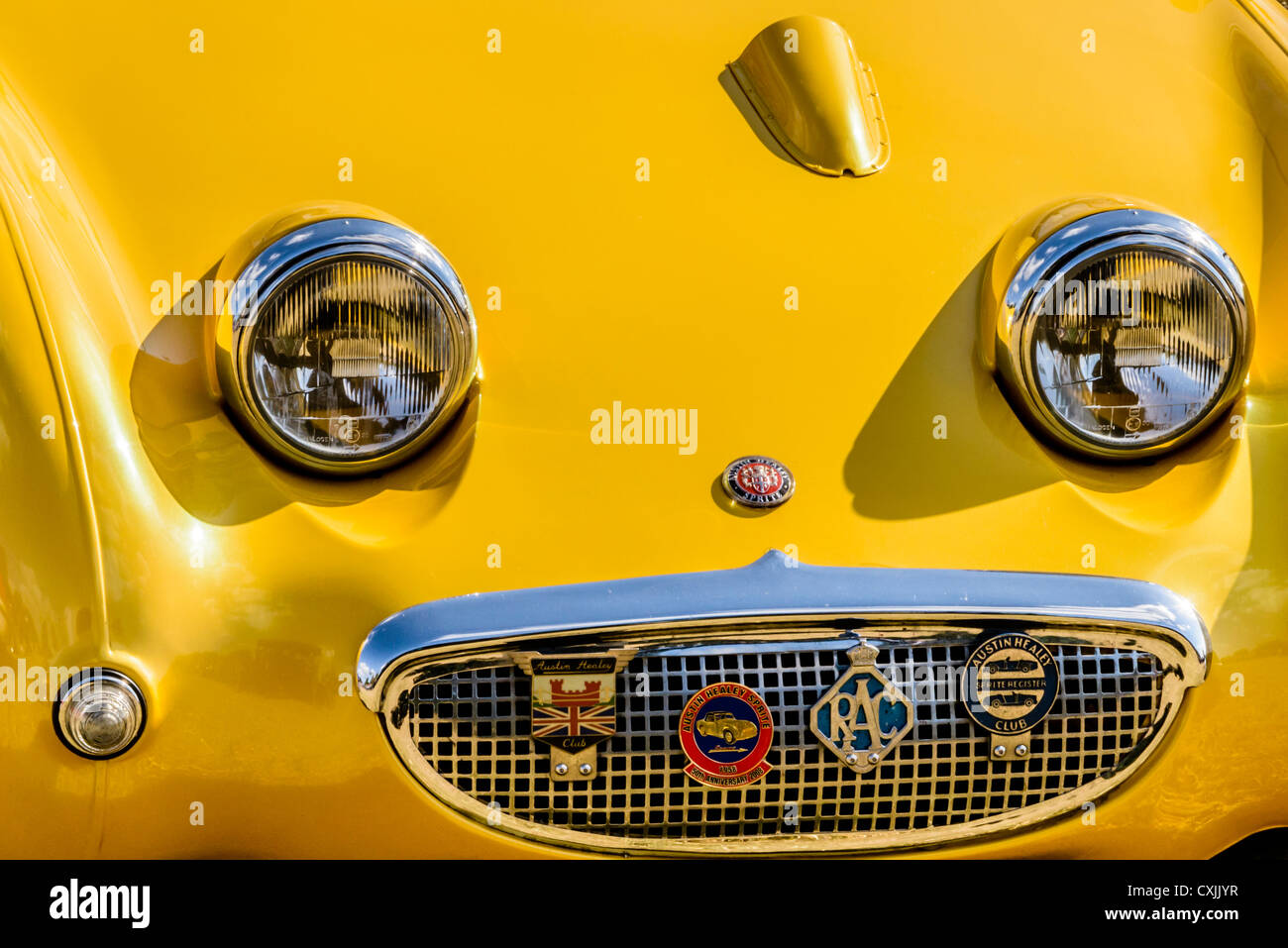 Austin Healey Frog Eye Sprite, colore giallo brillante Foto Stock