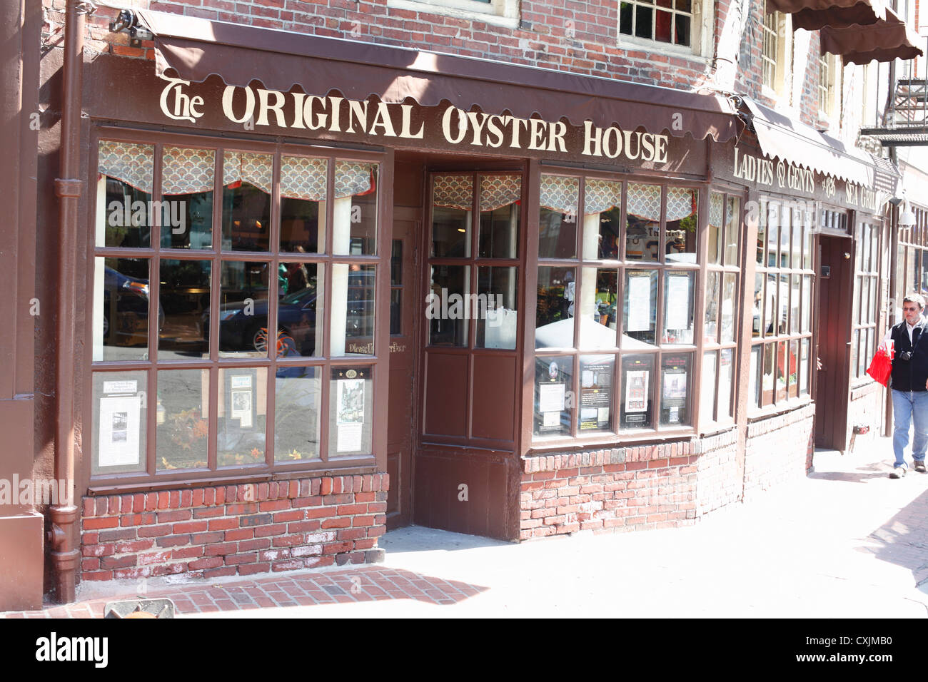 La Union Oyster House di Boston, aperto 1826 è Boston e gli Stati Uniti il più vecchio ristorante in servizio continuo. Settembre 2012 Foto Stock