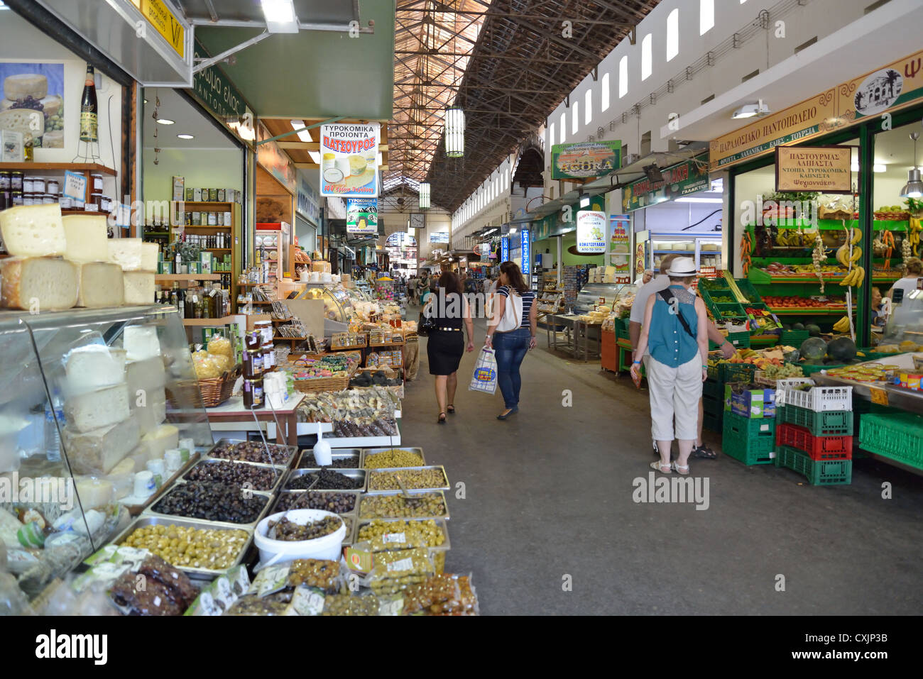 Interno del Mercato Comunale di Chania, Sofia Venizelou Square, Chania, Regione di Chania e di Creta, regione di Creta, Grecia Foto Stock