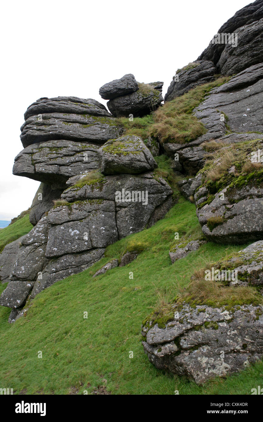 Le formazioni rocciose a sella Tor, Parco Nazionale di Dartmoor, Devon, Regno Unito Foto Stock