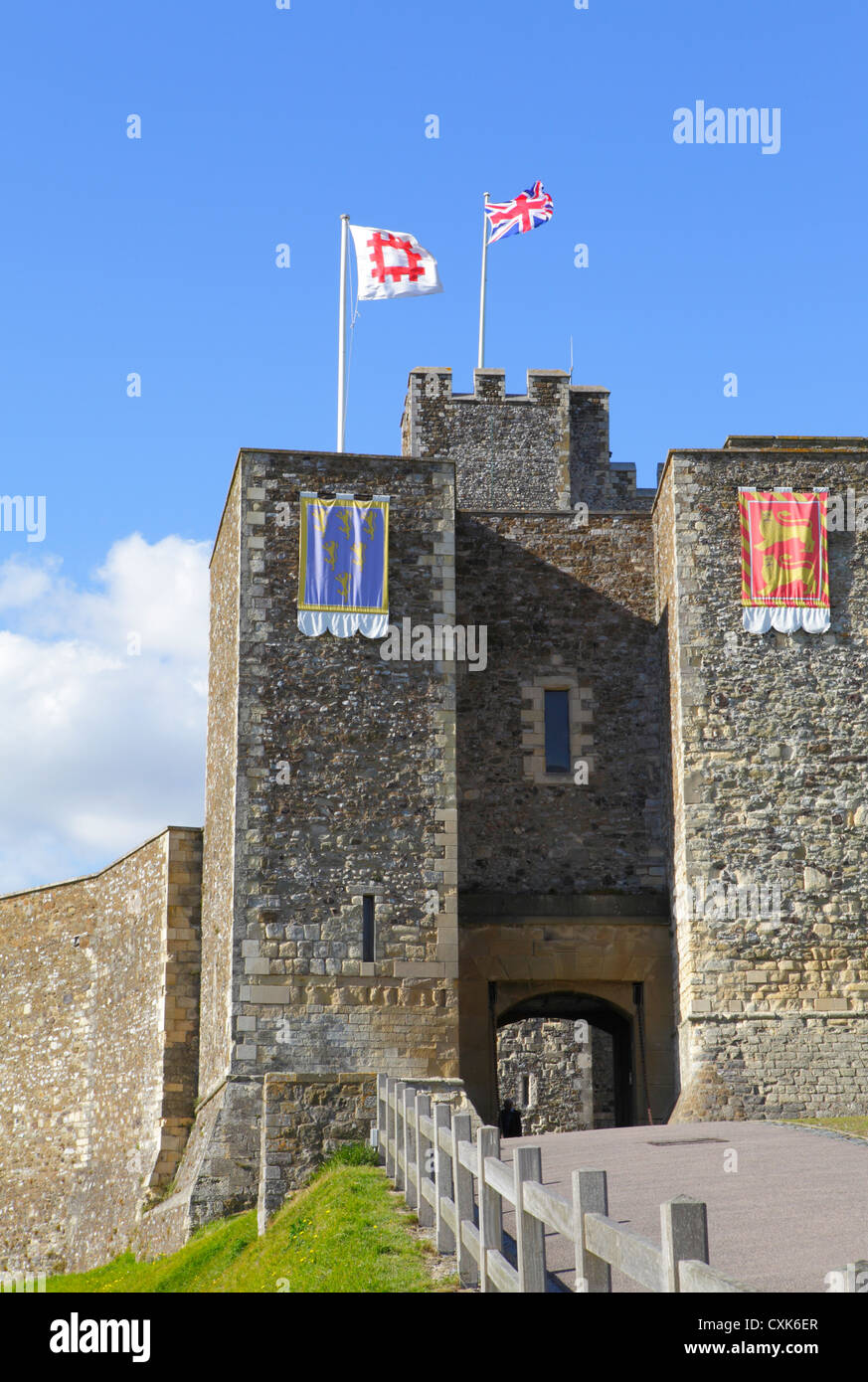 Il grande ingresso della torre del castello di Dover Kent England GB UK Foto Stock
