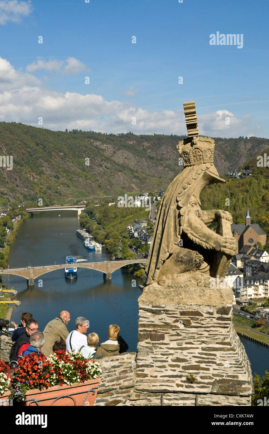 Vista del fiume Mosella dal castello di Cochem, Germania.. Foto Stock