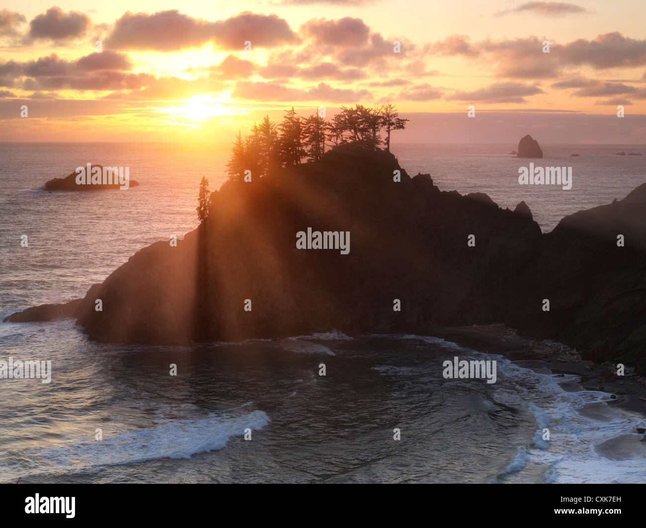 Tramonto a Samuel H. Boardman membro Scenic corridoio. Oregon Foto Stock