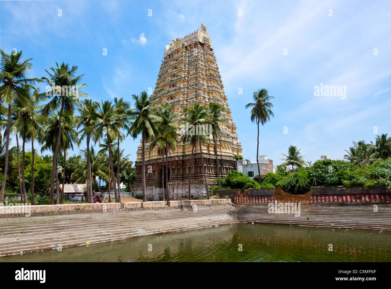 Torre del Signore Bhakthavatsaleswarar Tempio. Costruito da re Pallava. Thirukalukundram (Thirukkazhukundram) Tamilnadu India Foto Stock