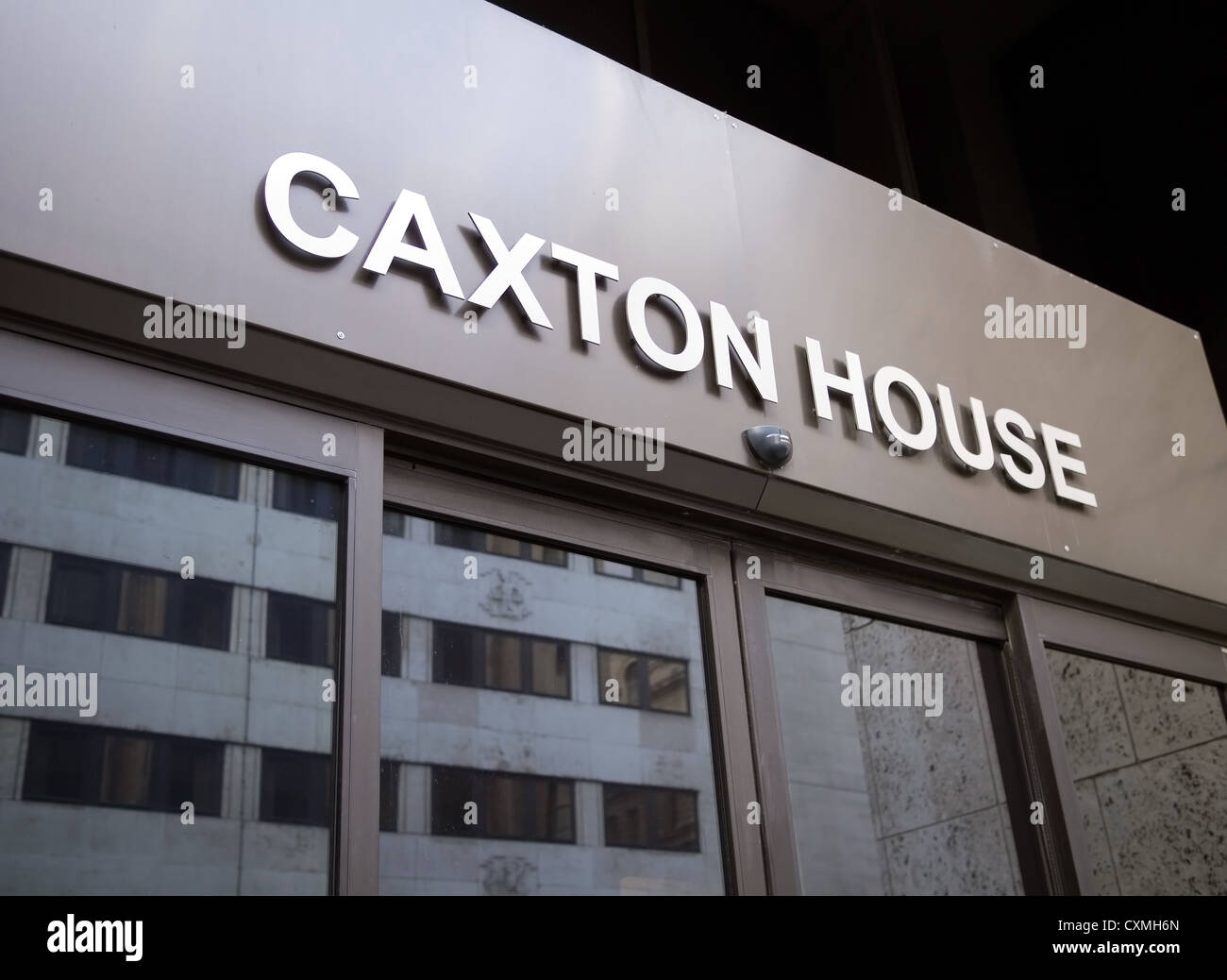 Caxton House - Uffici governativi - il lavoro e le pensioni, scuole per bambini e famiglie Foto Stock