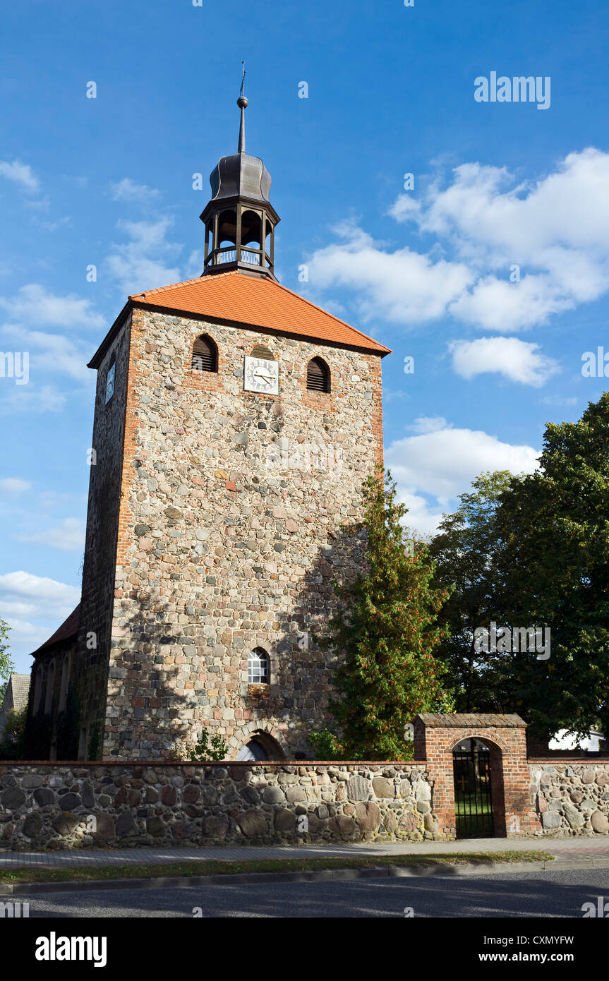 Chiesa di pietra in stazza Machnow, Teltow-Flaeming district, Brandeburgo, Germania, Europa Foto Stock