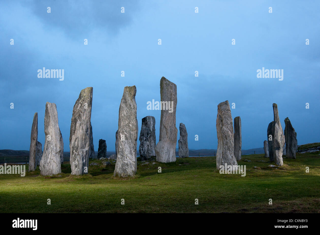 Le pietre di Callanish, Clachan Chalanais o Tursachan Chalanais, sull isola di Lewis, Scozia. Foto Stock