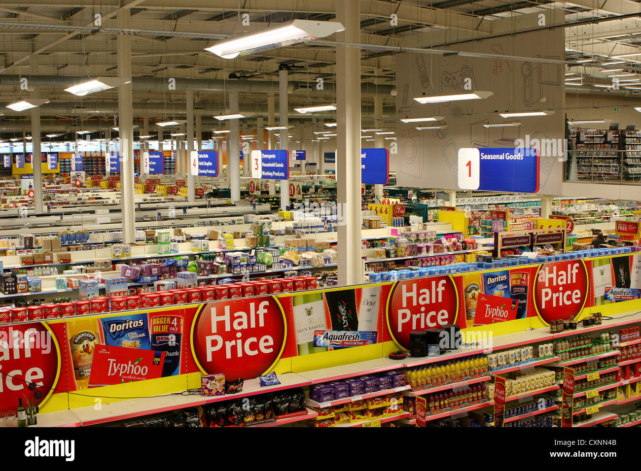Tesco store retail in Bradley Stoke a nord di Bristol Foto Stock