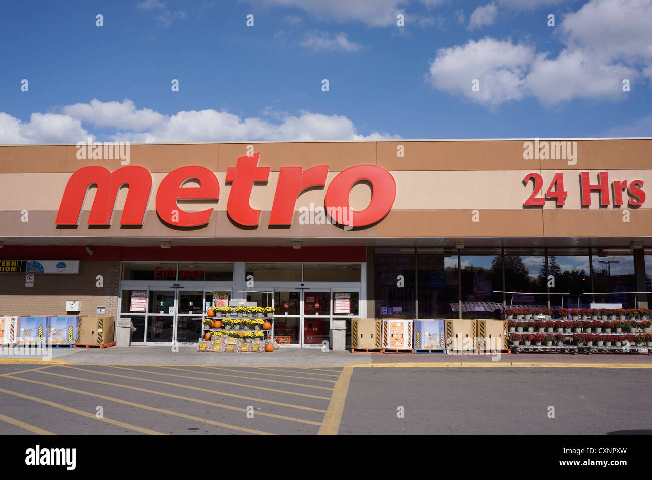 Metro supermercato, fruttivendolo Foto Stock