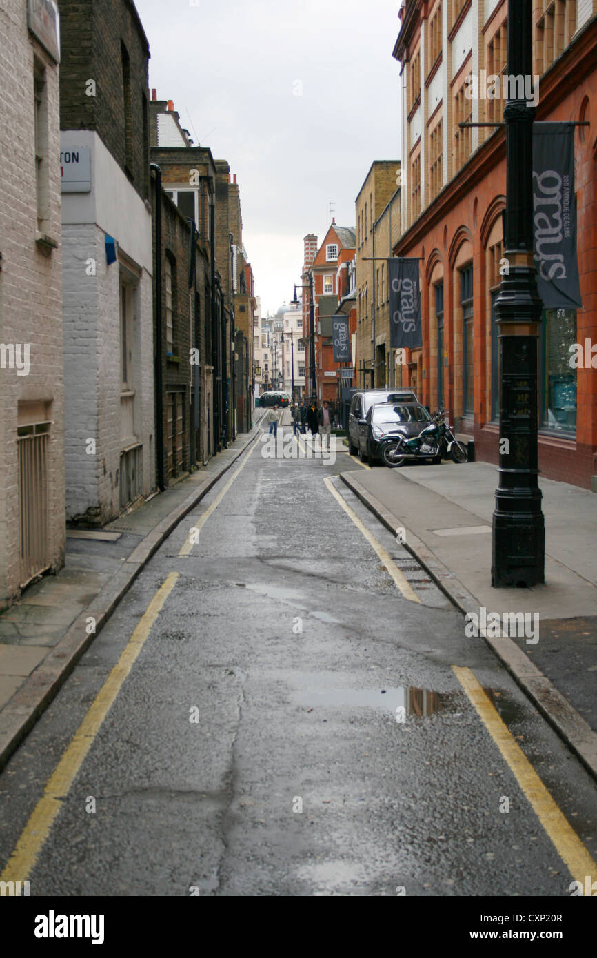 Un vuoto di Londra Back Street Foto Stock