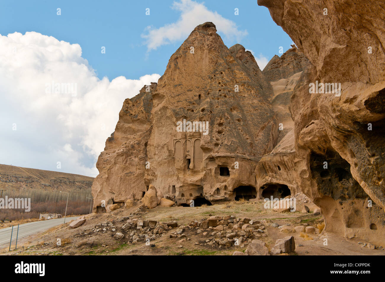 Antica pietra di tufo grotta Cattedrale di Selime a Goreme Cappadocia Foto Stock