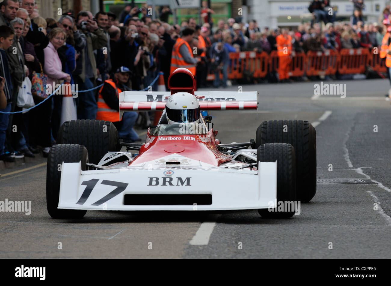 Un'immagine dalla BRM giorno di celebrazione in Bourne, Lincolnshire celebra il cinquantesimo anniversario della BRM vincendo il 1962 Grand Pri Foto Stock