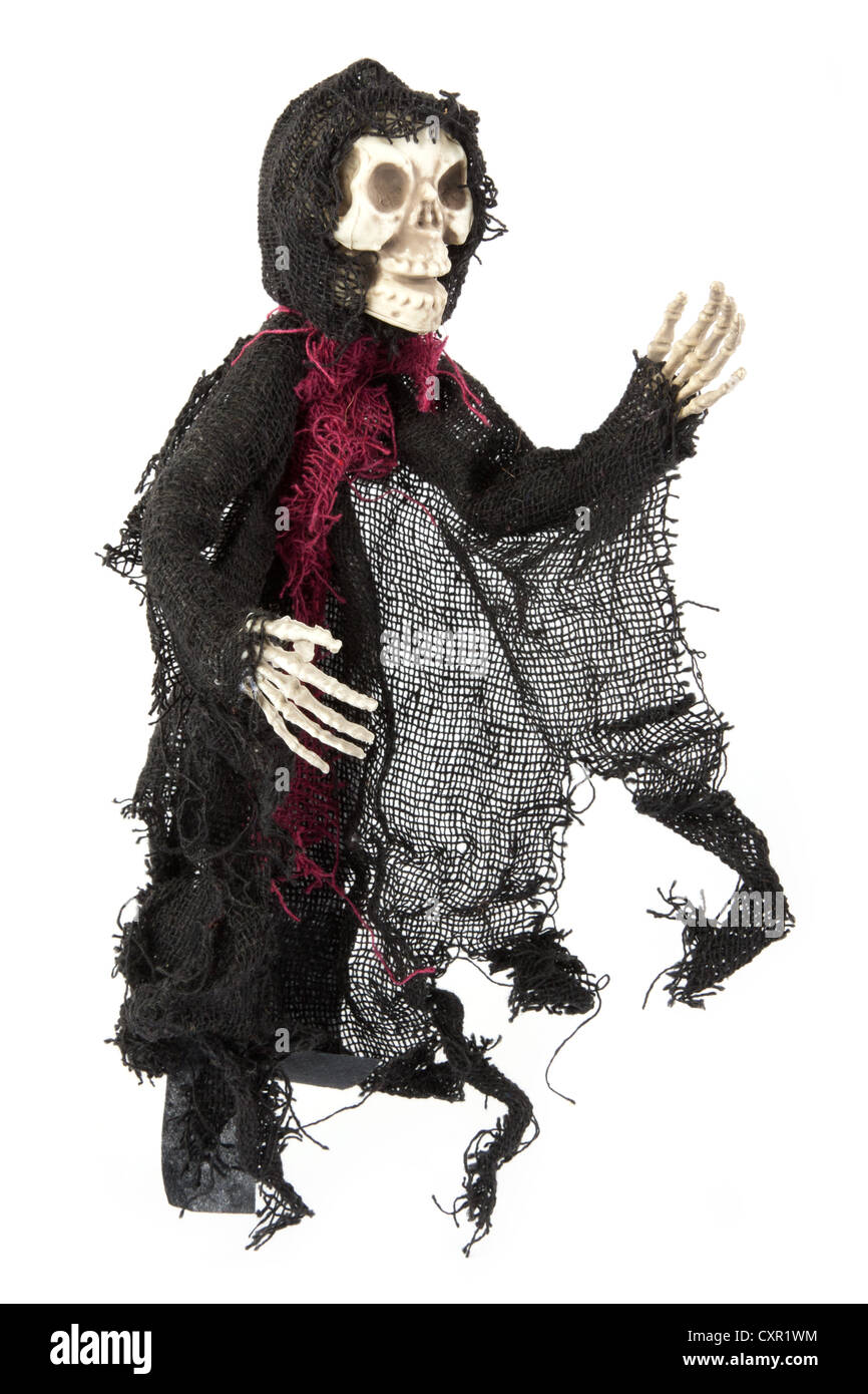 Scary Halloween Grim Reaper scheletro figura su bianco Foto Stock