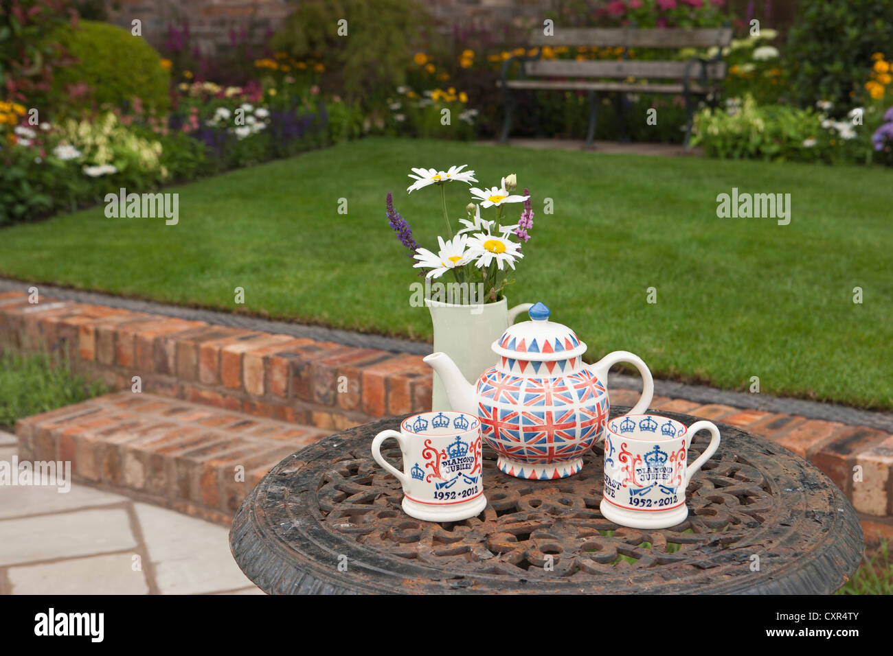 Il Diamante giardino disegnato da Russell Watkinson aggiudicato il bronzo Tatton Park RHS flower show 2012 Foto Stock