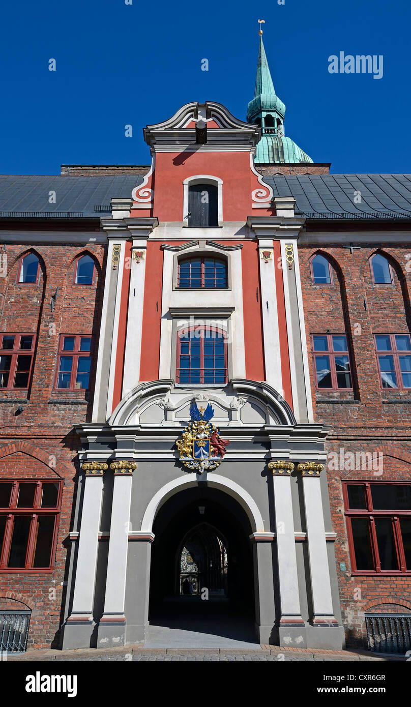 Il portale ovest, ingresso al municipio di Stralsund, la città vecchia, la città anseatica di Stralsund, Patrimonio Mondiale dell UNESCO Foto Stock