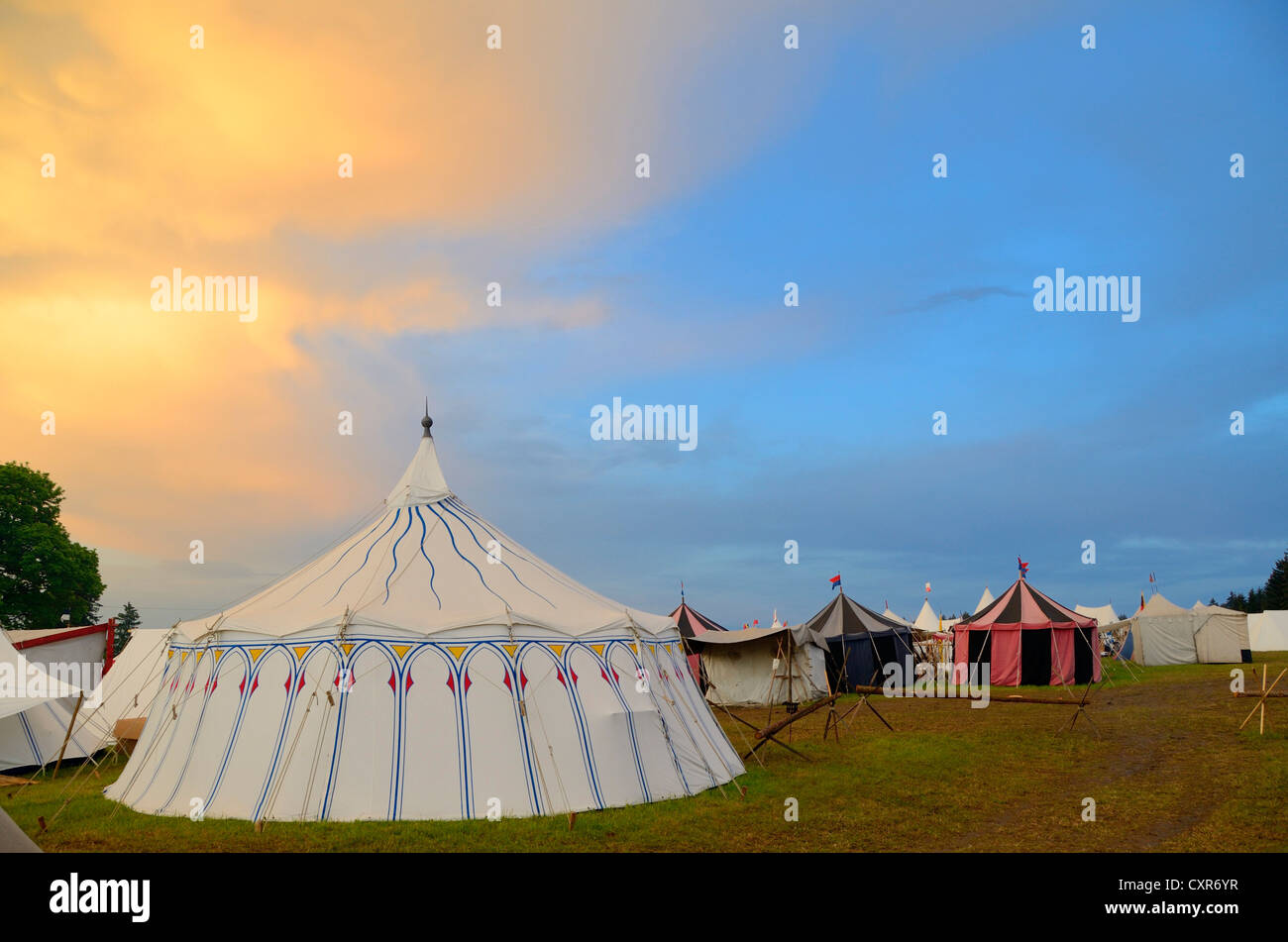 Lanzichenecchi' camp, rievocazione storica, Landsknecht Hurra 2012, Mittelberg, Superiore Allgaeu, Svevia, Baviera, Germania, Europa Foto Stock