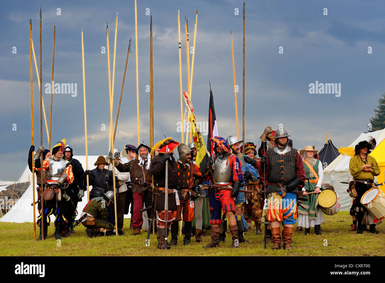 Lanzichenecchi, soldati a piedi, rievocazione storica, Landsknecht Hurra 2012, Mittelberg, Superiore Allgaeu, Svevia, Bavaria Foto Stock