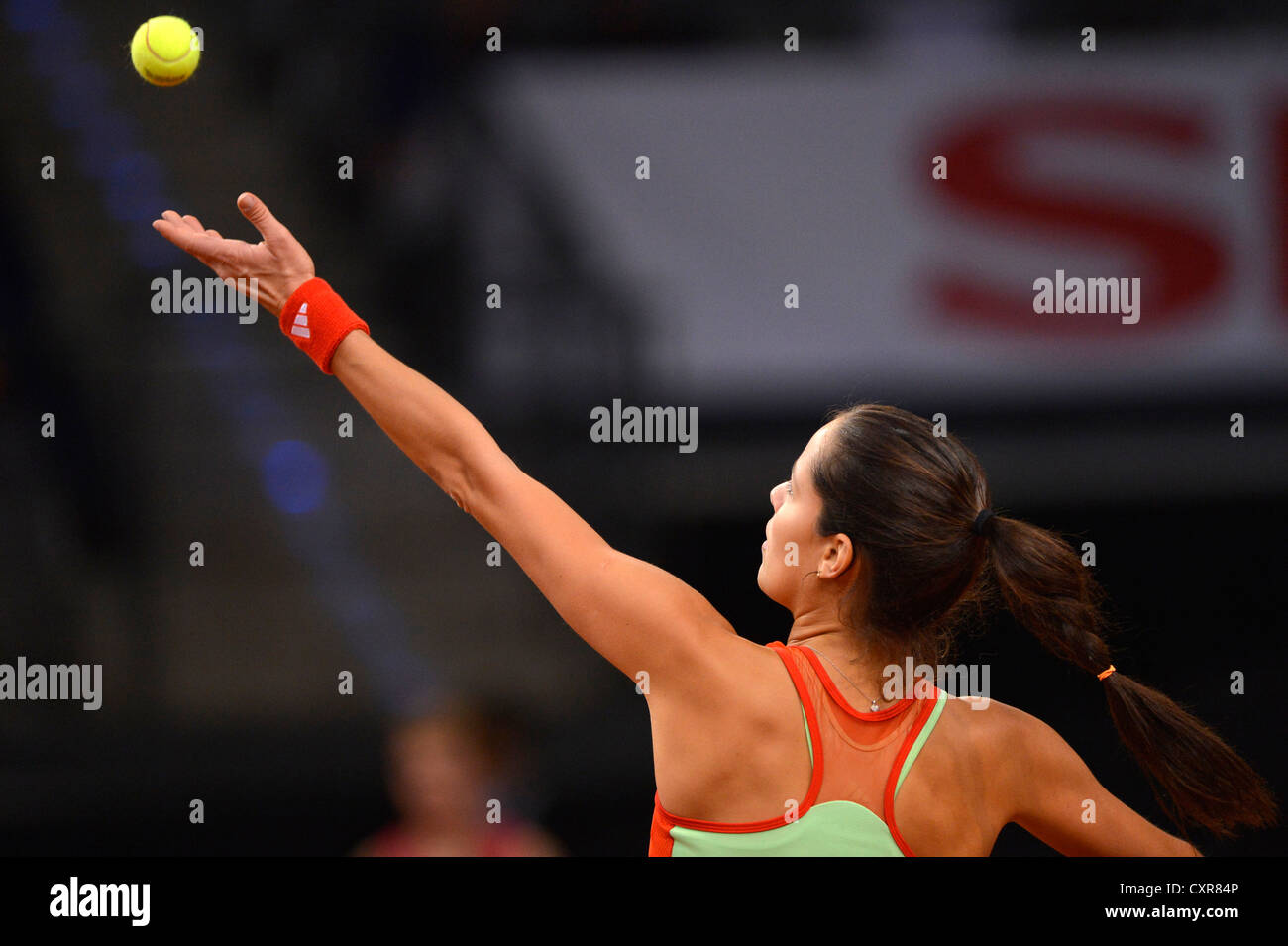 Ana Ivanovic, SRB Porsche Tennis Grand Prix, Porsche-Cup donna tour, Porsche-Arena, Stoccarda, Baden-Wuerttemberg Foto Stock