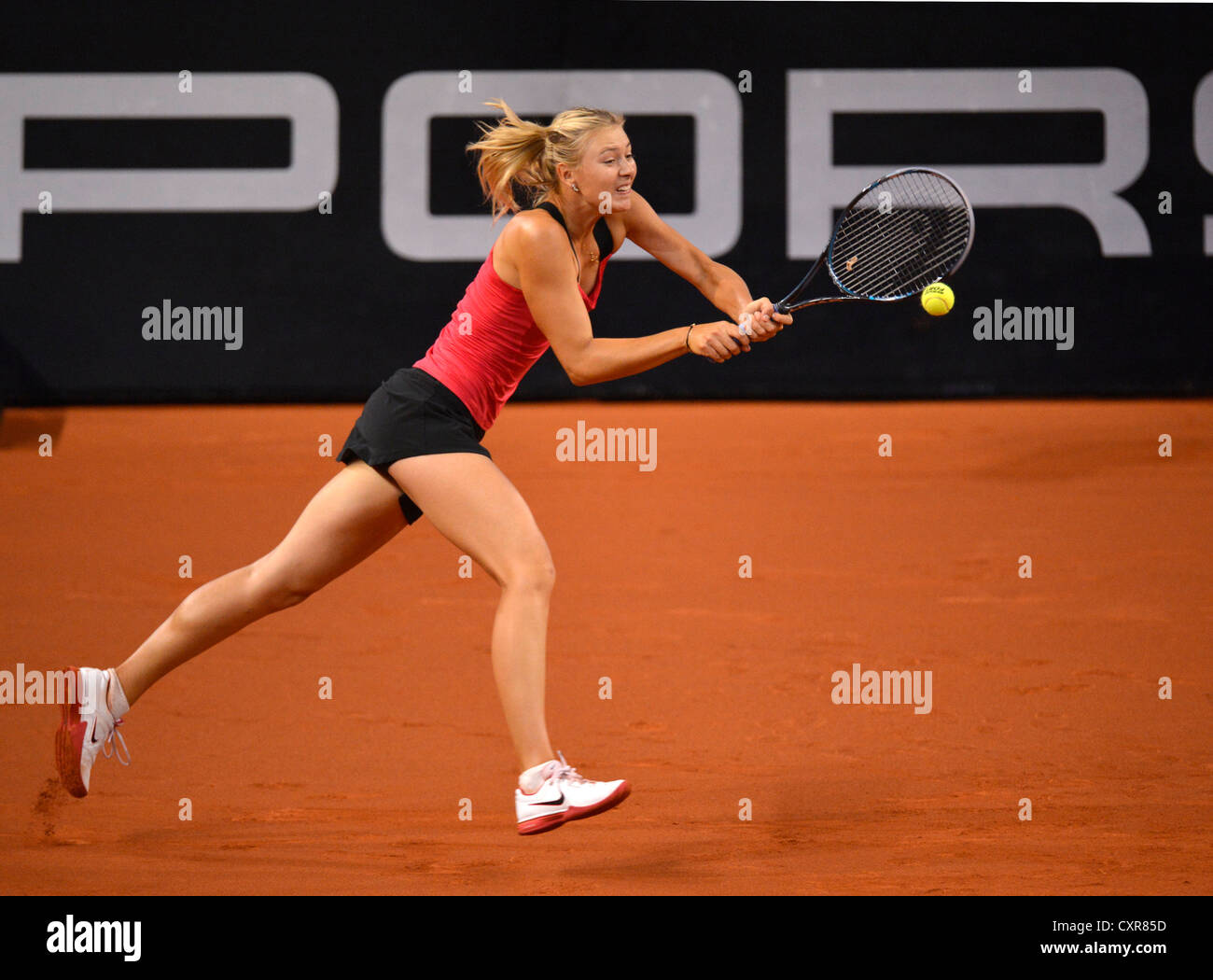 Maria Sharapova, RUS, Porsche Tennis Grand Prix, Porsche-Cup donna tour, Porsche-Arena, Stoccarda, Baden-Wuerttemberg Foto Stock
