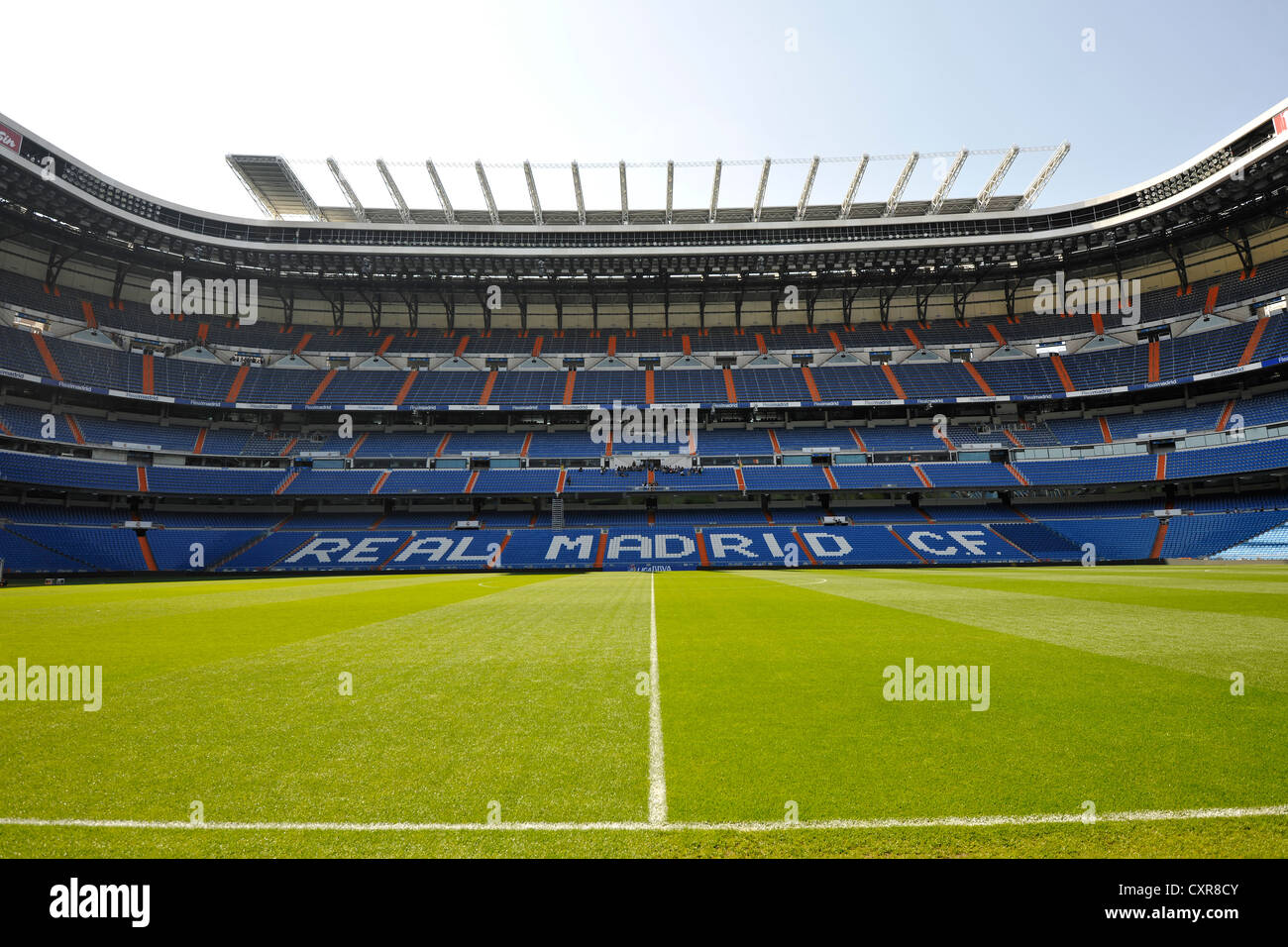 Estadio Santiago Bernabeu Stadium, sede di calcio del Real Madrid, quartiere di Chamartin, Madrid, Spagna, Europa Foto Stock