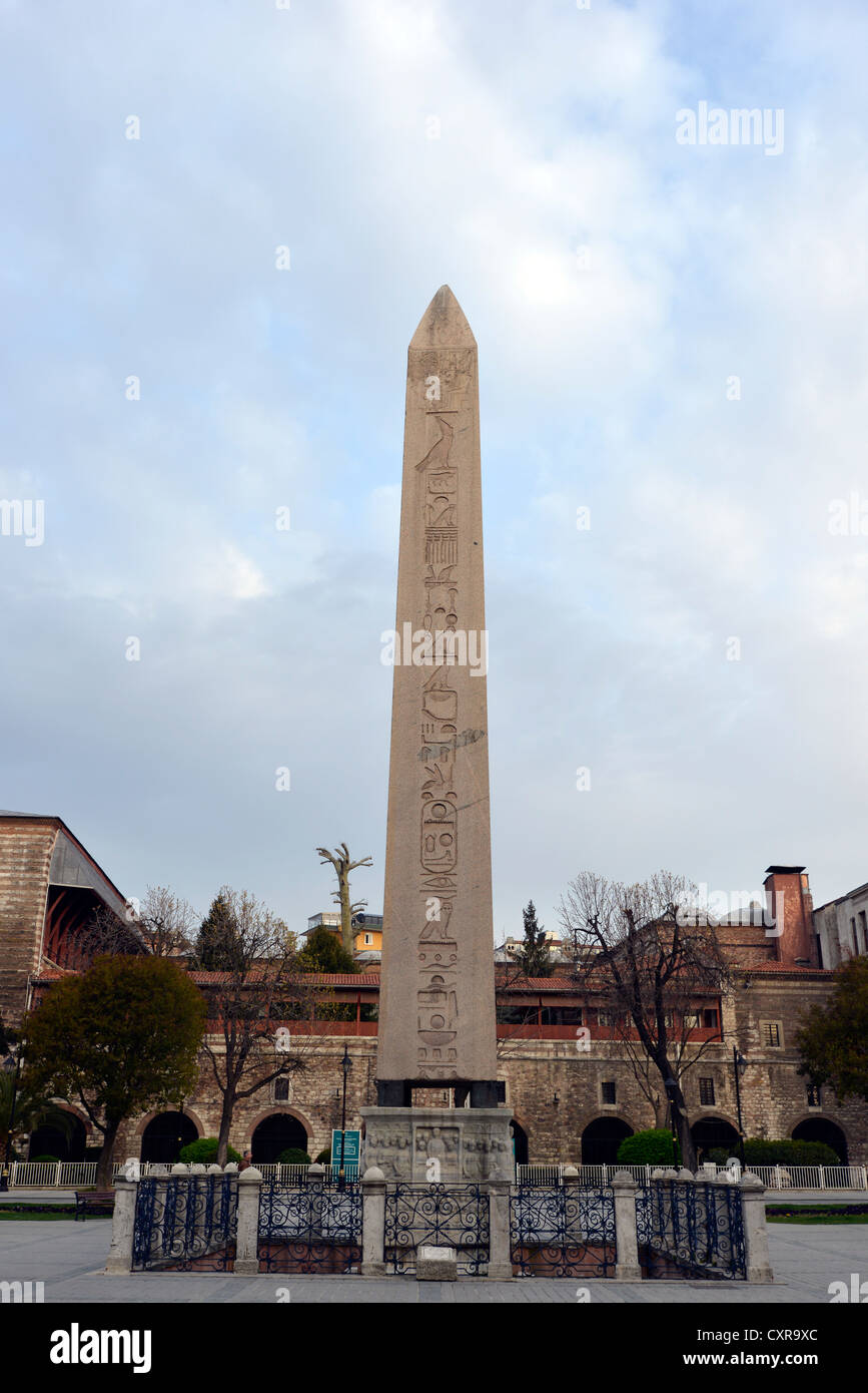 Obelisco di Teodosio, Dikilitas, 390 AD, Istanbul, Turchia, Europa PublicGround Foto Stock