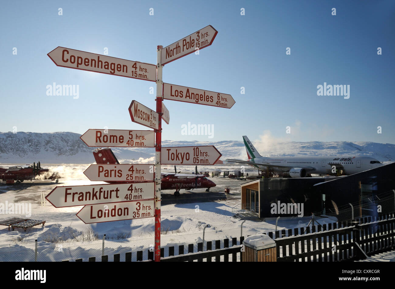 Indicatore di distanza, Kangerlussuaq Airport, Groenlandia, Arctic America del Nord Foto Stock