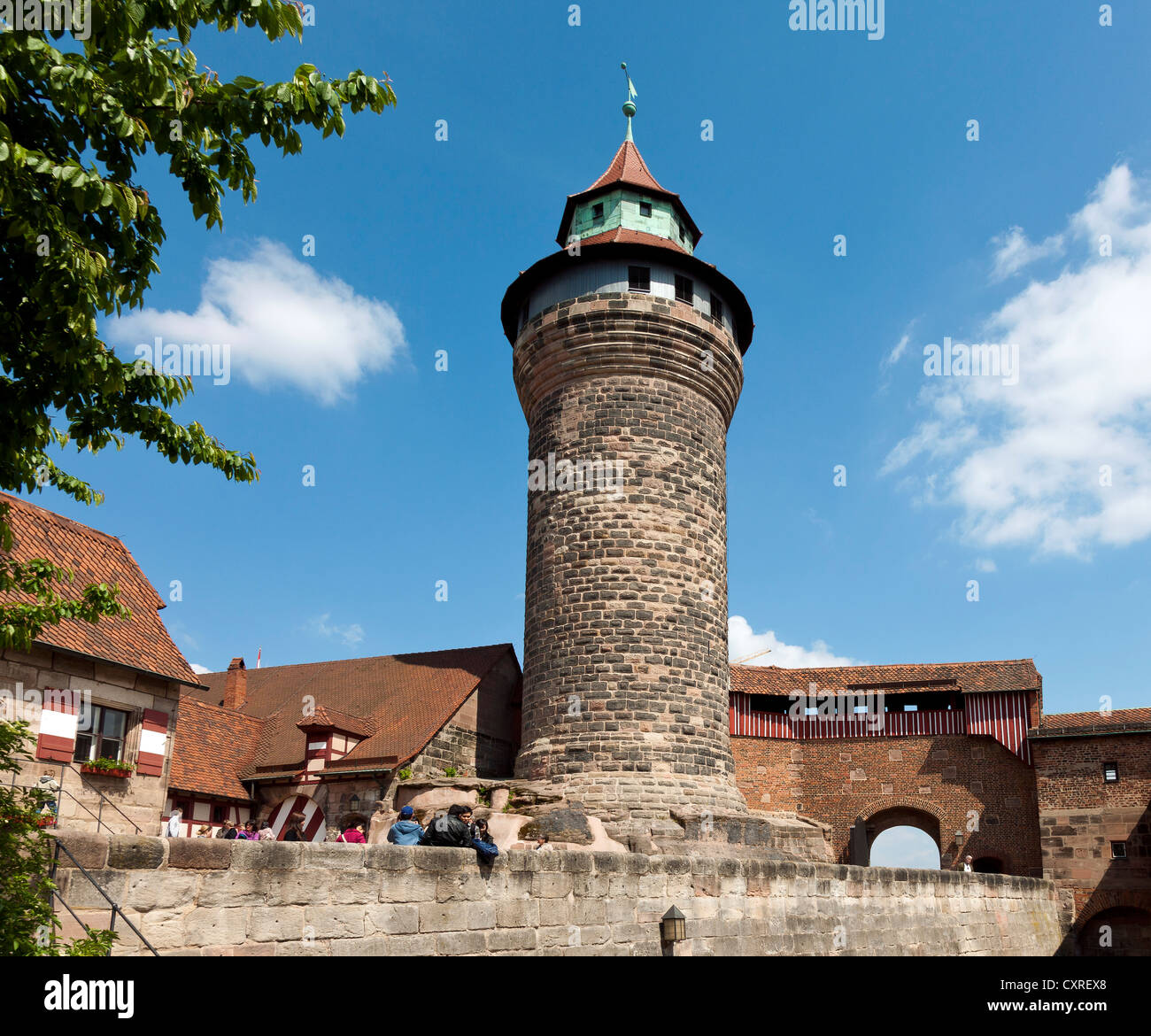 Torre di Kaiserburg, Castello Imperiale, Norimberga, Media Franconia, Franconia, Baviera, Germania, Europa Foto Stock