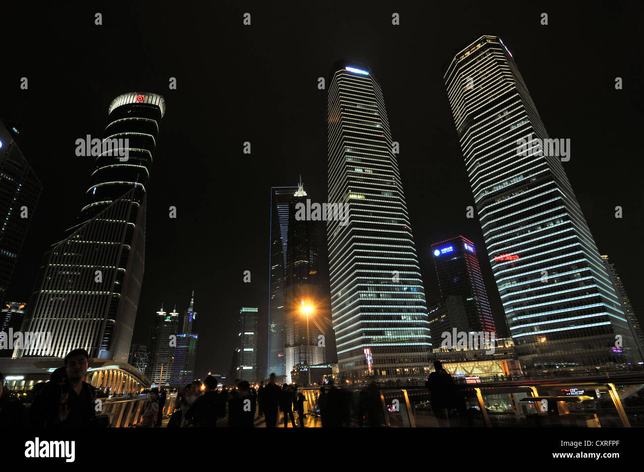 World Financial Center di Shanghai, SWFC, Torre di Jin Mao, Lujiazui Park, Pudong, Shanghai, Cina e Asia Foto Stock