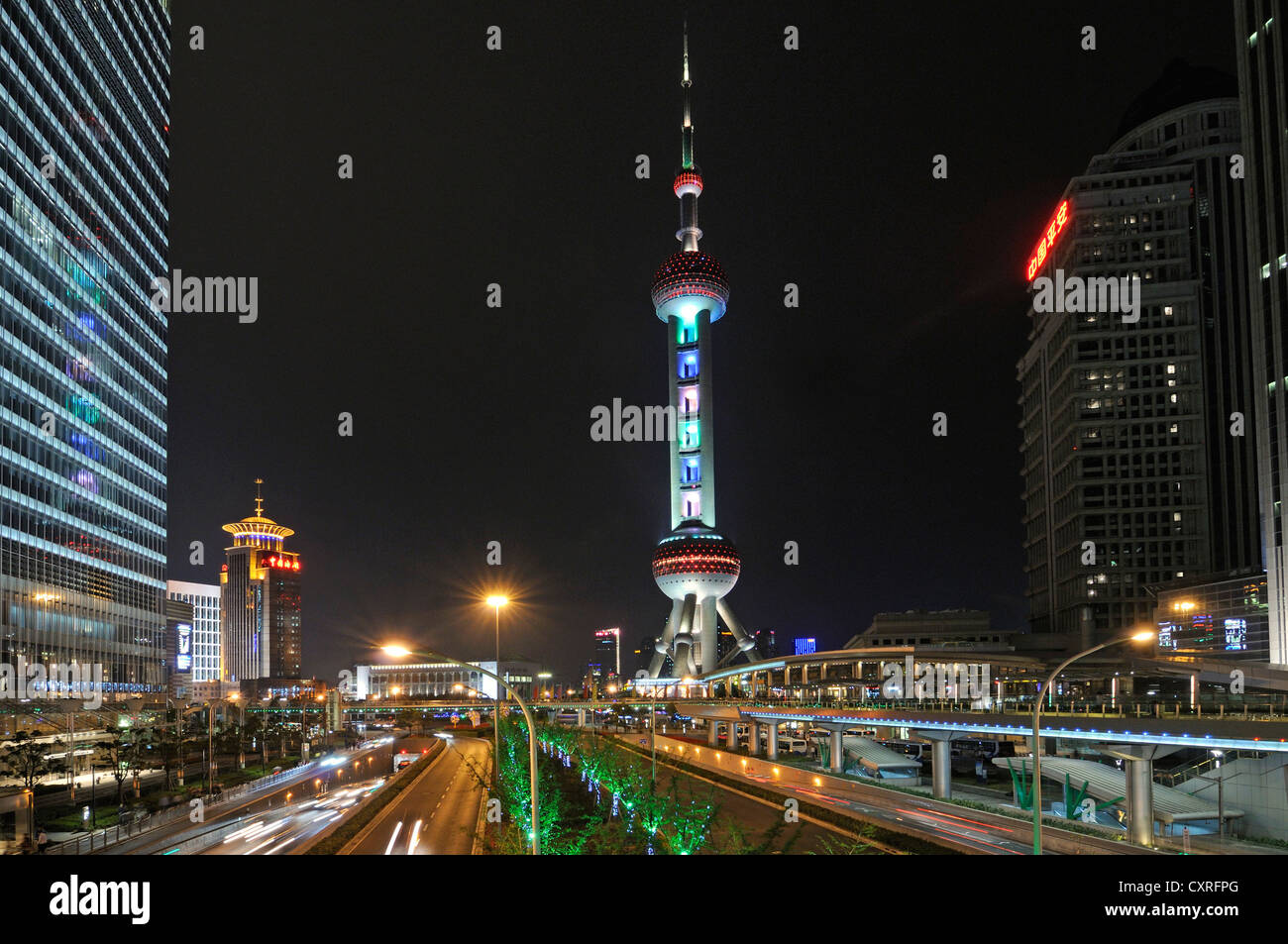 Oriental Pearl Tower, Pudong, Shanghai, Cina e Asia Foto Stock