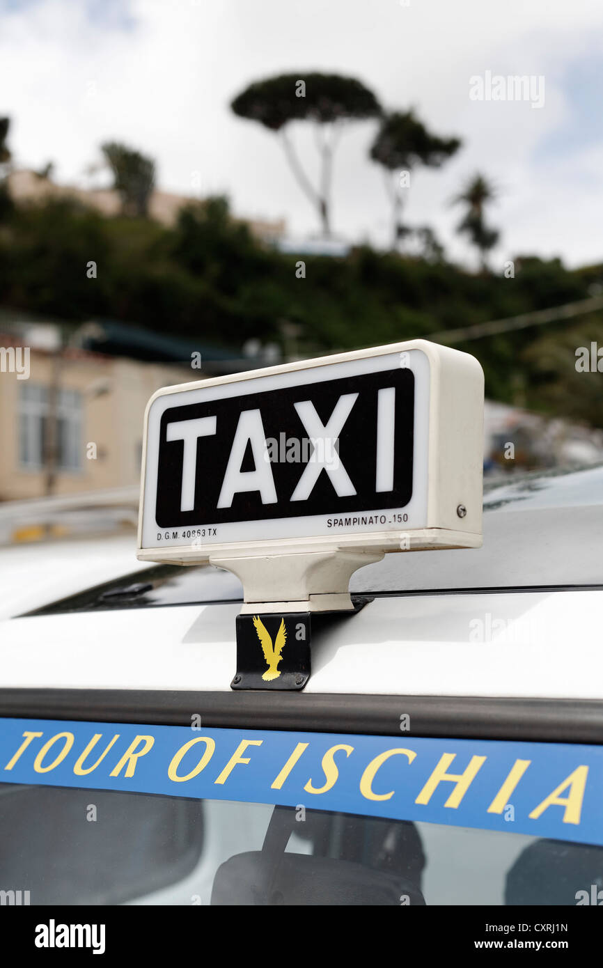 Taxi segno, Isola d Ischia, Golfo di Napoli Campania Italia meridionale,  Italia, Europa Foto stock - Alamy