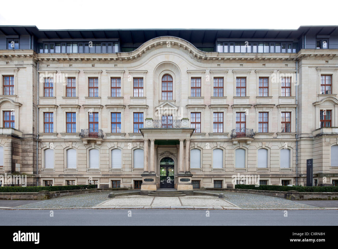 Chiesa luterana Ufficio di Sassonia, Dresda, Sassonia, Germania, Europa PublicGround Foto Stock