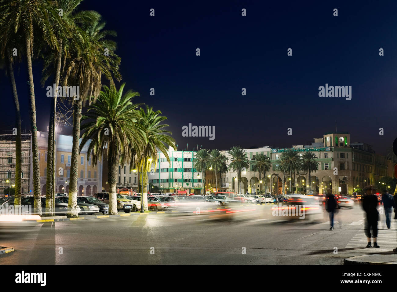 La Piazza dei Martiri di notte, noto anche come quadrato verde, Tripoli, Libia, Africa Foto Stock