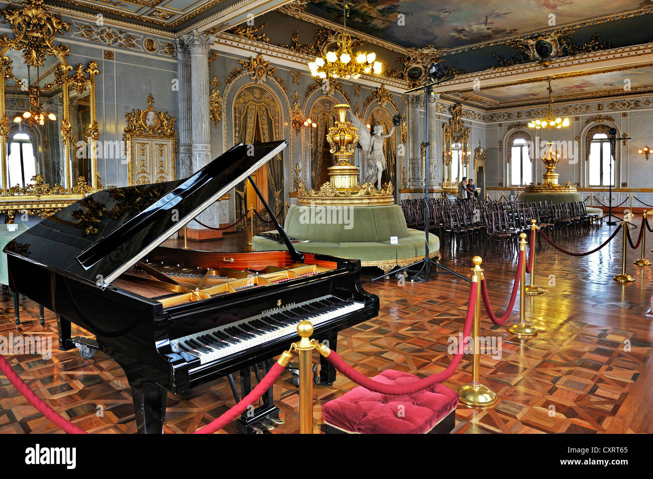 Grande sala al primo piano, il Teatro Nazionale, San Jose, Costa Rica, America Centrale Foto Stock