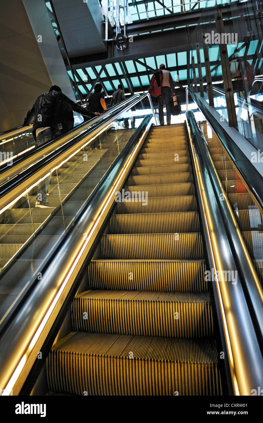 Dall'aeroporto di Madrid, escalator, Spagna, Europa Foto Stock