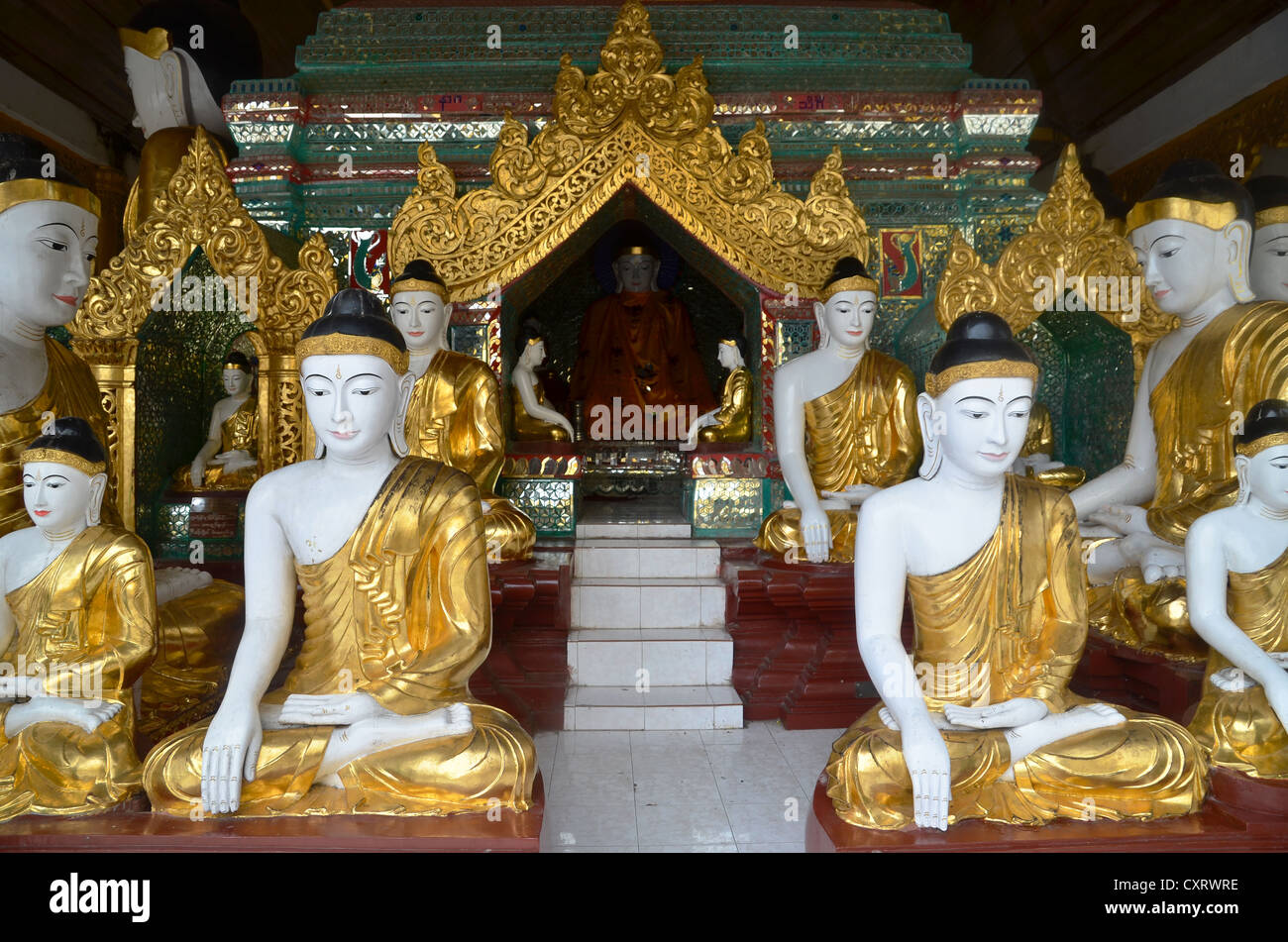 Figure di Buddha, Shwedagon pagoda Yangon, Rangoon, MYANMAR Birmania, Asia sud-orientale, Asia Foto Stock